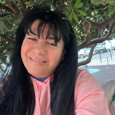 MadalidC30595's profile picture. sincera,romántica,soñadora, cariñosa, leal, entregada al amor verdadero a la pasión ❤️❤️‍🔥me gusta verme y sentirme bella ✨ con Dios primeramente 🙇🏻‍♀️