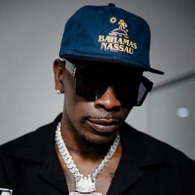 Panda_hood's profile picture. @Shattawalegh