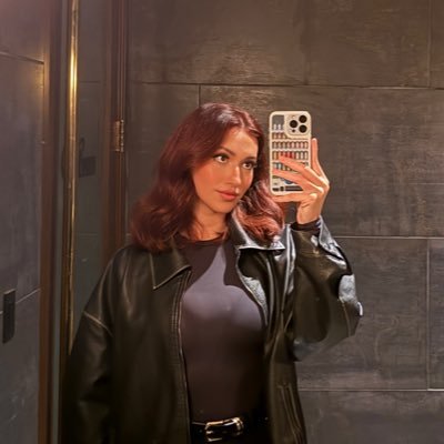 ClaraATwork's profile picture. Content Creator | Business inquiries: claraatwork@iso-ent.com |