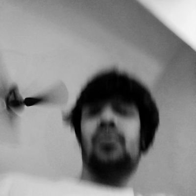 burgerkabharta's profile picture. always tired 😪