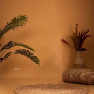 DesignlyUIUX's profile picture. Learning—UIUX, product design…