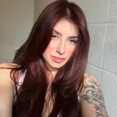 Sophie514367822's profile picture. Soul who believes in love, laughter, and endless conversations under the stars. Seeking a heart that feels deeply and cherishes honesty. Let’s grow, dream,