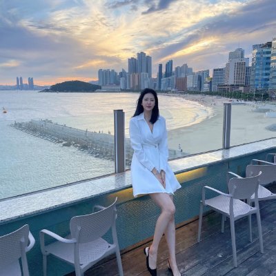 MeifanZhan63775's profile picture. Success comes from hard work 💪🏻