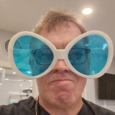 boredorumah's profile picture. 