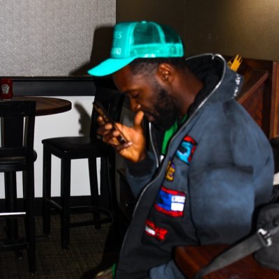 leveluponem's profile picture. surviving a storm