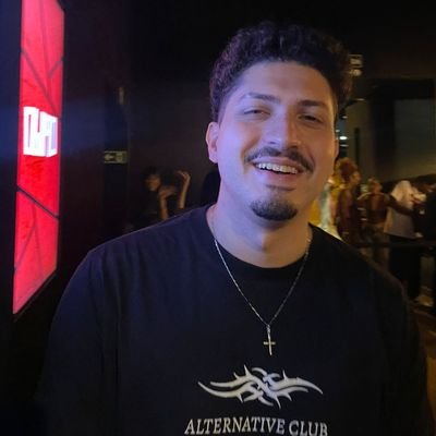 __rjoseph's profile picture. veja os sinais, não os procure