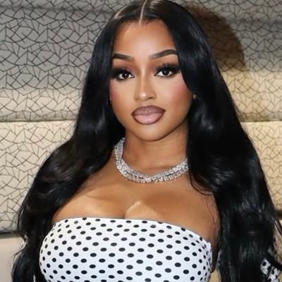 l0vealicia's profile picture. 