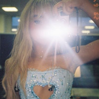 jkvgrl's profile picture. written by taekook.