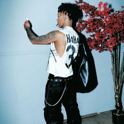 nickyzs7's profile picture. @xrthurOFF @PanelaUcrania