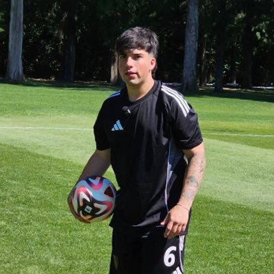 mateocrerr's profile picture. intento ser streamer.