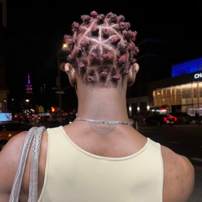 4dorzelma's profile picture. Enby baby 💖 (they/them)