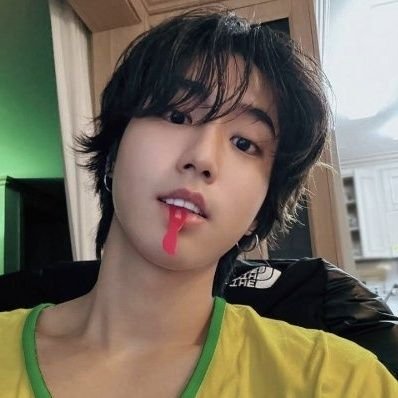 hanlesbianismo's profile picture. 