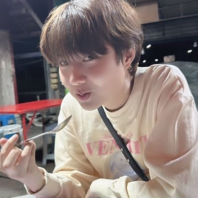 dukeduiza's profile picture. 🍥 ' ꒰ kengnamping tlefristone thomaskong ꒱