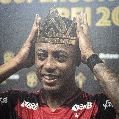 alecrlm's profile picture. se parar o sangue esfria