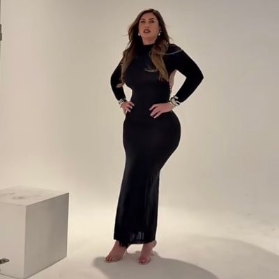 amanda4567774's profile picture. Model with a presence that lingers. ❤️Beauty is the surface; personality is the hook. I love a thoughtful voice. ✨✨