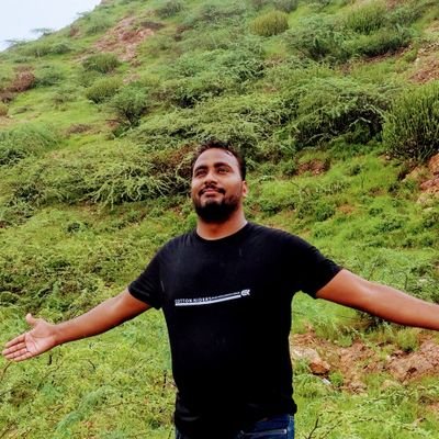 AbhiCho32816314's profile picture. smile is tha best medicine for any problems so always keep smiling😊