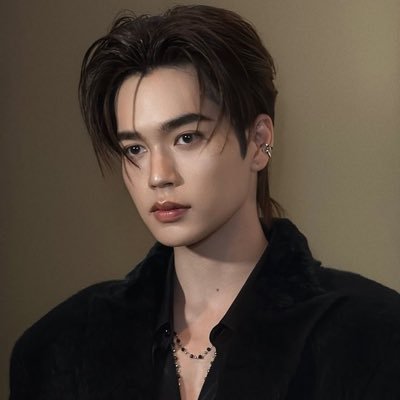yoiksarika's profile picture. - @jnnrrs @Markjrtn - #juniormark ☽☀︎︎