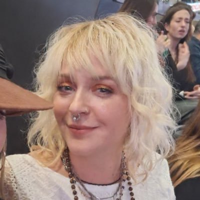 Bitchfacekiller's profile picture. shit poster