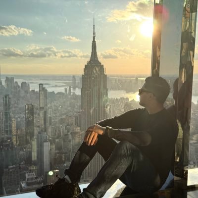 EDLPichardo's profile picture. Abogado. Maestro.