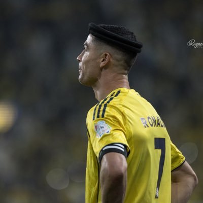 i7d2x's profile picture. "صلاتك اولا ثم اطلب من الله ماشئت"