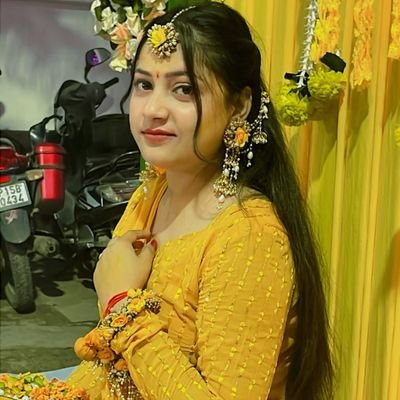 swetathakur2k77's profile picture. New married woman