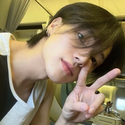 channieyongs's profile picture. #베러 ♡ #오빛 ♡ #캐럿 ♡ #에이티니 ♡ #원도어 — waiting for svt ♡