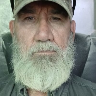 SprenkleLe59014's profile picture. Nobody is real here everyone is just a scammer and all they want is for you to send your money to them!