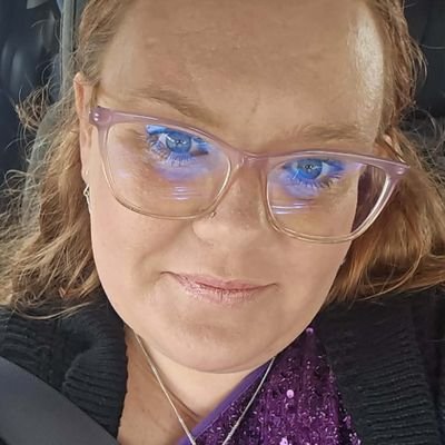 jeq88's profile picture. Just another Aussie who loves John Farnham, AFL, VFL, Calisthenics, music, board games, watching stuff.
love motor sport- Moto GP, F1s and V8 Supercars.