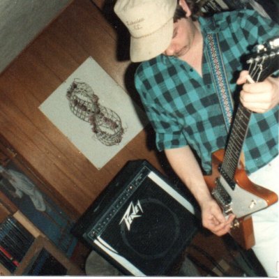 TimHeller128772's profile picture. Christ is King, Minnesota Widower with a Cat, Animal welfare, Cats, Music, Guitars, Old Horror movies Comedy, NO DMs