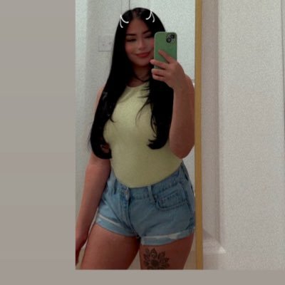 JalyssaGarza's profile picture. 