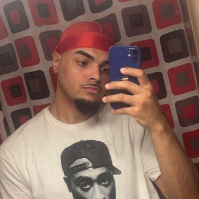 EscoTheChef's profile picture. i dont exist fr