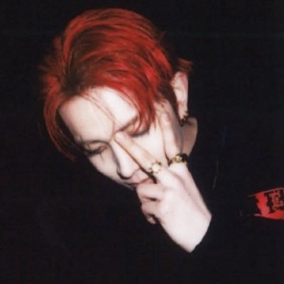 foxbheeseungx's profile picture. 