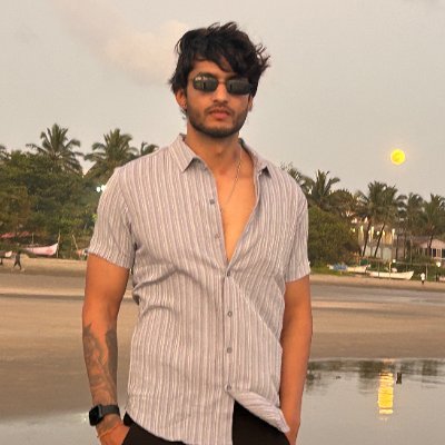 AnkitSi83965761's profile picture. Becoming a financial advisor—because my charts clearly know more than I do