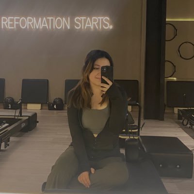 mymidnights89's profile picture. • Do you really want to know where I was August 24 & 27? Do i really have to tell you how she brought me back to life?