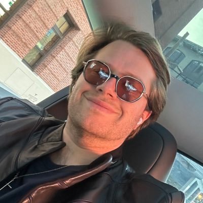 Hugo_Peterson6's profile picture. COO & GP @ Starship Ventures