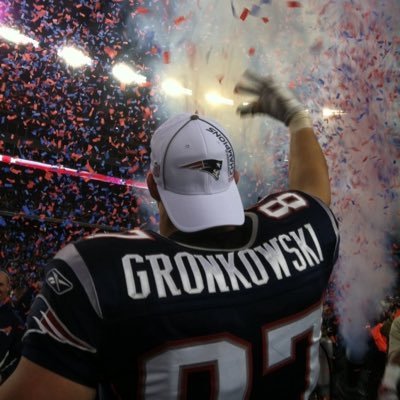 CeeJayy_8's profile picture. 21 | streamer | avid music enjoyer | 🇲🇽🇮🇹