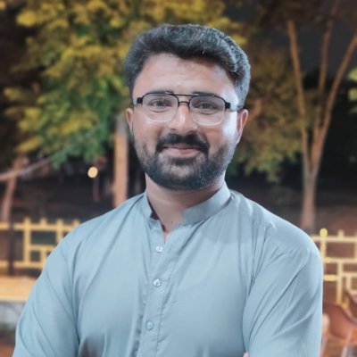 GhaffarBug46815's profile picture. Rights activist | Theatre actor | Coloumnist @TheHighAsia | @SLGuardian | @TheFridayTimes | @HumSubUrdu |@TheExpressTribune
