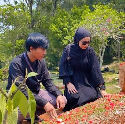 rizlybhawels24's profile picture. | ♡Allah | ♡Family | ♡ @empireart05