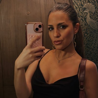 Maguihernandezz's profile picture. Boca 💙💛 Messi y Maradona.