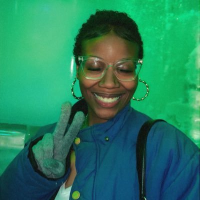 loadinglexis's profile picture. music lover. movie watcher. outfit repeater. libra.