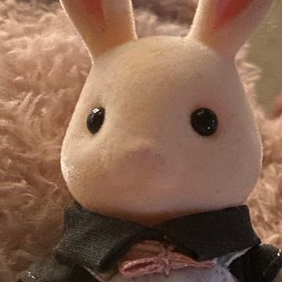 paklo273207's profile picture. 私はONE OK ROCKとk_hiro_mitsu917の大ファンです。彼らが大好きです。素晴らしいメロディの声をこれからも応援しましょう！🥰 フォローが静かでごめんなさい。世界平和を願っています。🌍