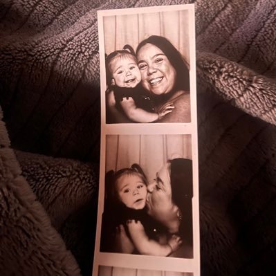 jaslopez_'s profile picture. 