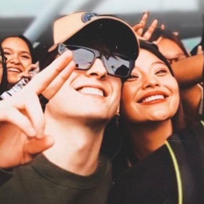 adictchris's profile picture. — #chrisvoice: Como estas mi amor ¡★! .