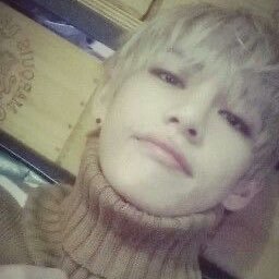 layovvr's profile picture. 