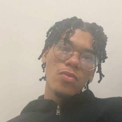 DamnYurii's profile picture. 