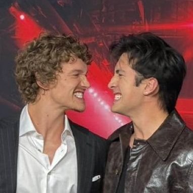 _ohnpoli's profile picture. TZP stan.
Heated Rivalry era.