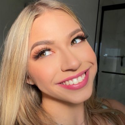 SummerKlinee's profile picture. 18+ ONLY 💦 🤍Spiegler Girl🤍 Bookings: mark@spieglergirls.com Kinda a trouble maker 🙈 I only answer messages on OF 🫶🏻 THIS IS MY ONLY ACCOUNT!