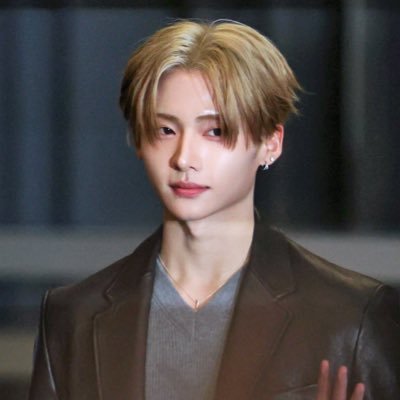 leowonmist's profile picture. ALD1 OT8 #SANGWON #LEO #LEOWON solos/akgaes dni.  Praying for ALD1 successful debut🙏