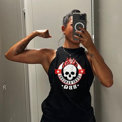 DDrizzle98's profile picture. 