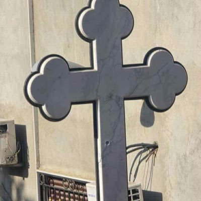 abo_charbel14's profile picture. ✝️✝️✝️ وأما من جهتي فحاشا لي أن أفتخر إلا بصليب ربنا يسوع المسيح✝️✝️ الذي به قد صلب العالم لي وأنا للعالم